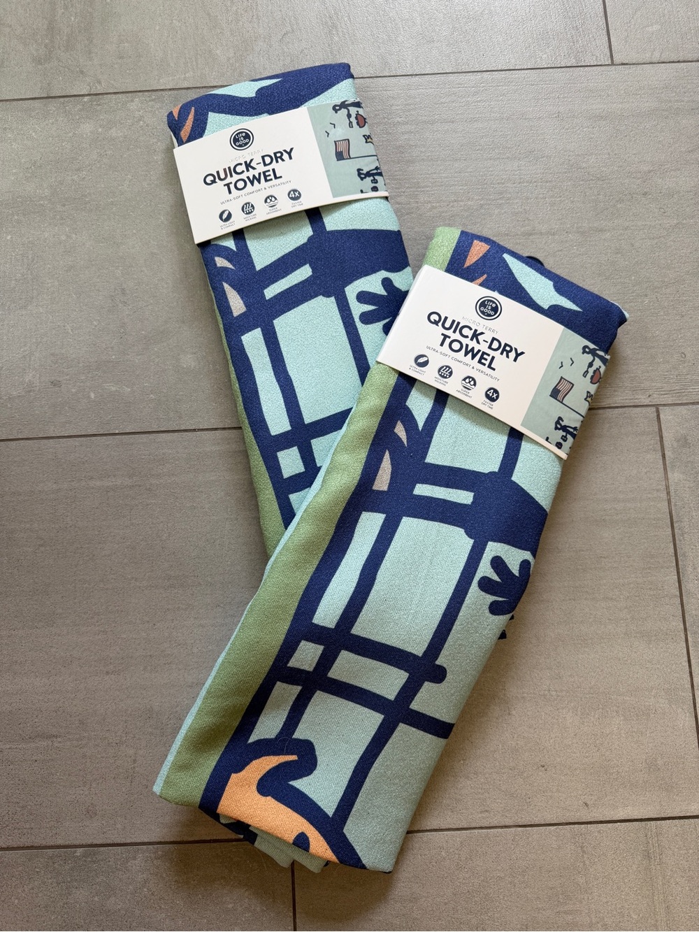 NWT Life Is Good Quick-Dry Towel w absorbent micro terry that’s light & compact!
